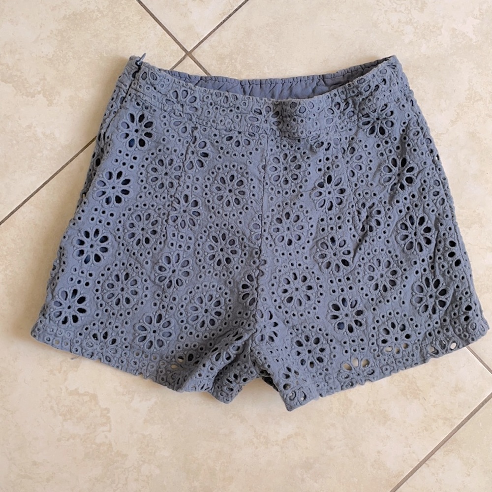 Blue short